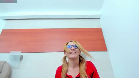 Snapshot of maddy_cartter chatting on 19, 3, 2026 maddy cartter online show from 19, 3, 2026