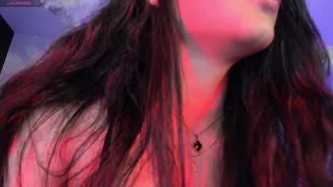 Snapshot of maddy_rios chatting on 25, 12, 2024 maddy_rios online show from 25, 12, 2024