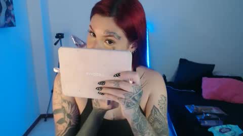 maddy_vicius19 online show from 23, 11, 2025