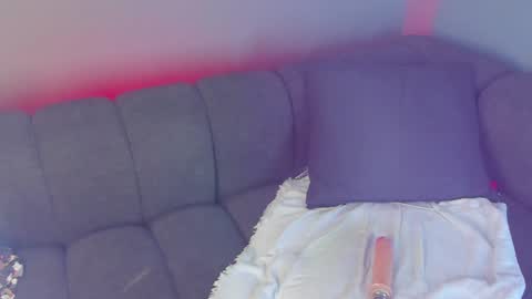 Snapshot of maddy_walker chatting on 12, 12, 2024 Maddy online show from 12, 12, 2024