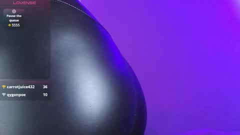   Please followme and rate me your thumbs up online show from 3, 10, 2025