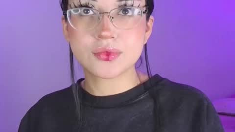   Please followme and rate me your thumbs up online show from 2, 12, 2025