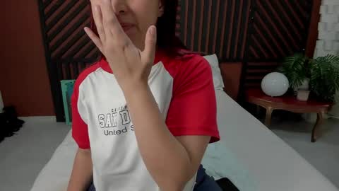 Madelaine  online show from 12, 4, 2026