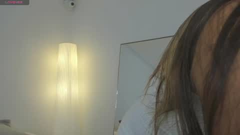 Snapshot of madelayn_torres chatting on 17, 6, 2026 madelayn_torres online show from 17, 6, 2026