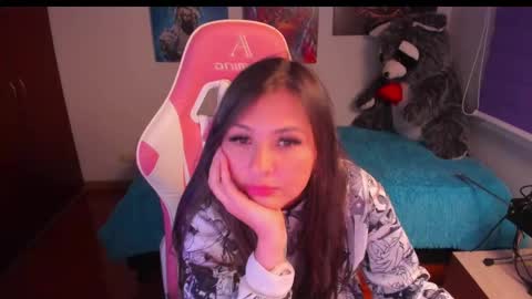 Snapshot of madeleine_shinobi chatting on 19, 2, 2025 Emily Only Fans online show from 19, 2, 2025