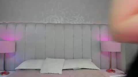 Madeleyn  online show from 20, 7, 2026