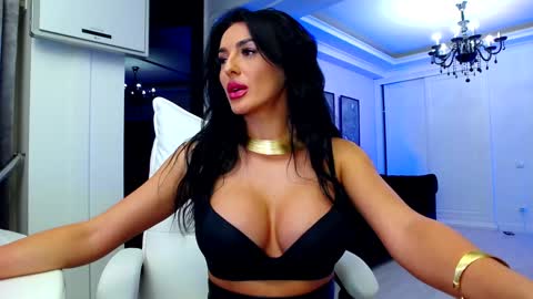 Snapshot of madena_ chatting on 1, 12, 2024 Magda online show from 1, 12, 2024