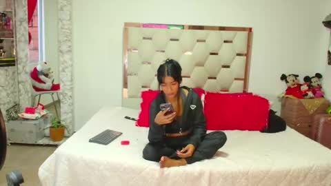 madelyn roses online show from 28, 11, 2025