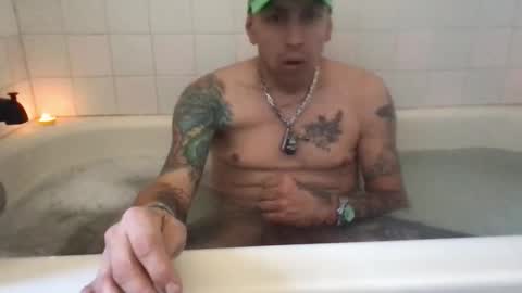 Snapshot of madeyoulook818 chatting on 21, 2, 2026 madeyoulook818 online show from 21, 2, 2026