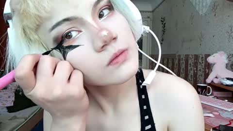 Snapshot of madgezari chatting on 1, 3, 2026 Alice Kaneki online show from 1, 3, 2026