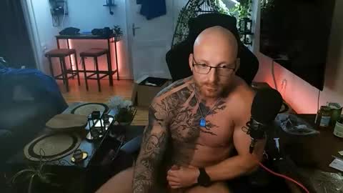 madhead95 online show from 18, 10, 2025