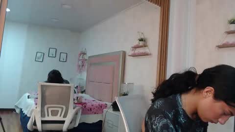 Snapshot of madhison_5 chatting on 8, 5, 2026 madhison_5 online show from 8, 5, 2026
