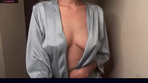 Snapshot of madhubala09 chatting on 10, 11, 2025 madhubala09 online show from 10, 11, 2025