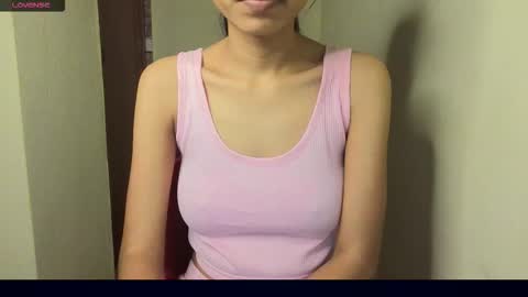 Snapshot of madhubala09 chatting on 17, 11, 2025 madhubala09 online show from 17, 11, 2025