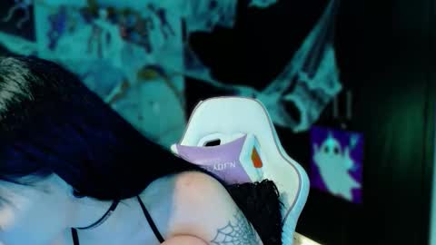 Snapshot of madison_jacksonn chatting on 28, 10, 2025 madison_jacksonn online show from 28, 10, 2025