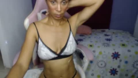 Snapshot of madison_tits chatting on 16, 7, 2026 madison_tits online show from 16, 7, 2026