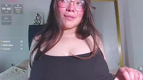Snapshot of madisonrogers1 chatting on 3, 5, 2026 Madison Rogers online show from 3, 5, 2026