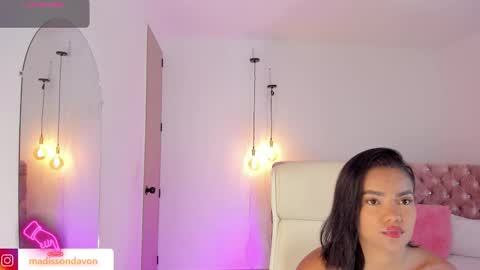 Madisson Davon online show from 1, 10, 2025