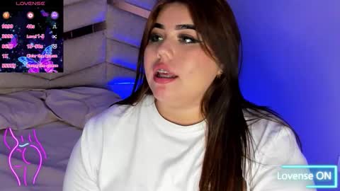 madissonlee__ online show from 17, 12, 2025