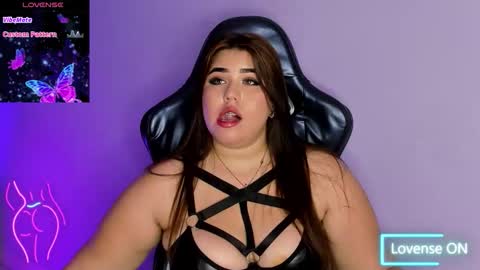 madissonlee__ online show from 19, 12, 2025