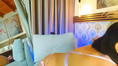 MADISSOONE  online show from 6, 1, 2026