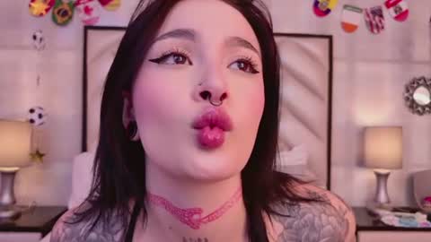 Snapshot of madissonpayton chatting on 3, 7, 2026 MadissonPayton online show from 3, 7, 2026