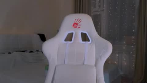 Snapshot of madissson chatting on 31, 10, 2025 Madi Soon online show from 31, 10, 2025