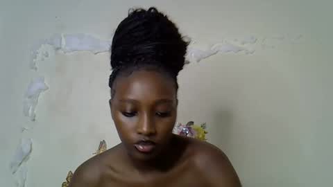 Maee online show from 30, 11, 2025