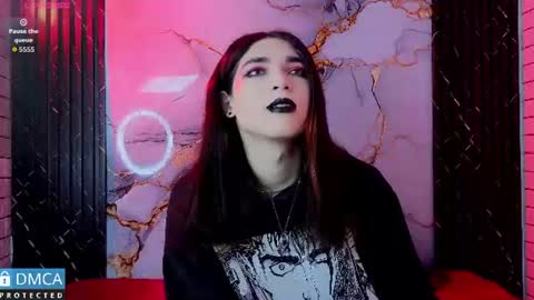 Snapshot of maevekuro chatting on 10, 6, 2026 maevekuro online show from 10, 6, 2026