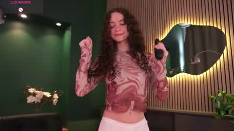 Snapshot of maffinpurrr chatting on 30, 7, 2026 Eva online show from 30, 7, 2026