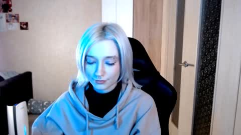 Sophia online show from 3, 12, 2025