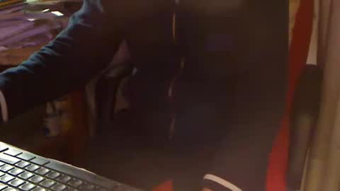 Boy Sexy XXX online show from 9, 11, 2025