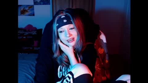 Magdalene Swaggy online show from 3, 3, 2026