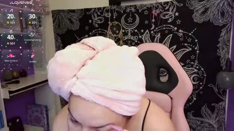 Claire online show from 28, 3, 2026