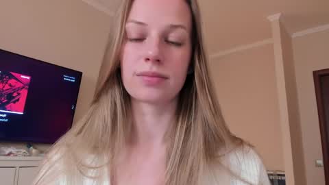 Snapshot of magic_couple13 chatting on 1, 5, 2026 Alice online show from 1, 5, 2026