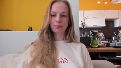 Snapshot of magic_couple13 chatting on 8, 5, 2026 Alice online show from 8, 5, 2026