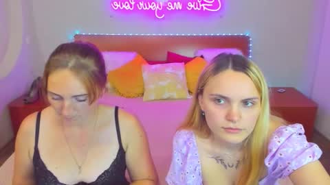 Lili and Bella online show from 13, 9, 2025