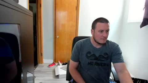 Snapshot of magicman176 chatting on 22, 6, 2026 Magic176 online show from 22, 6, 2026