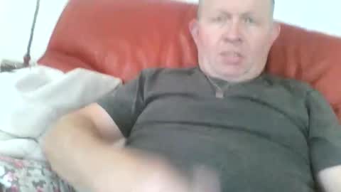 Snapshot of magicman250 chatting on 6, 6, 2026 magicman250 online show from 6, 6, 2026