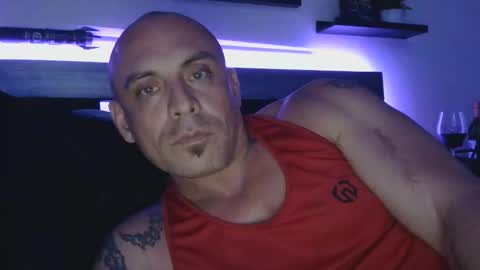 Snapshot of magicmike1110 chatting on 27, 11, 2025 magicmike1110 online show from 27, 11, 2025