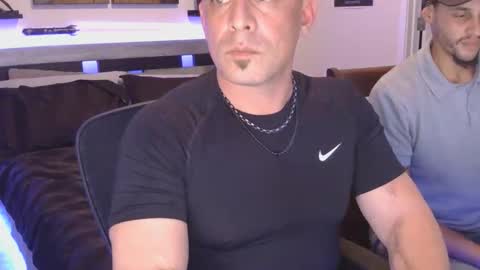 Snapshot of magicmike1110 chatting on 28, 11, 2025 magicmike1110 online show from 28, 11, 2025