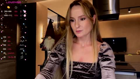 Snapshot of magicpeaach chatting on 20, 12, 2024 magicpeaach online show from 20, 12, 2024