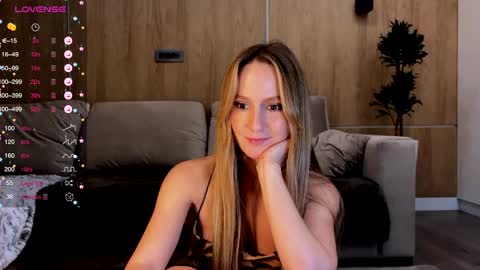 Snapshot of magicpeaach chatting on 1, 2, 2025 magicpeaach online show from 1, 2, 2025