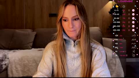 Snapshot of magicpeaach chatting on 7, 2, 2025 magicpeaach online show from 7, 2, 2025