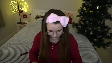 Emily online show from 9, 12, 2024