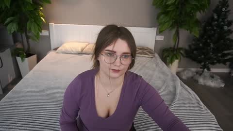 Emily online show from 11, 12, 2024