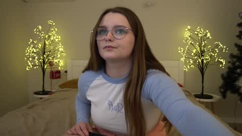 Emily online show from 16, 1, 2025