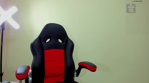 magievans1 online show from 17, 2, 2025