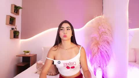 Snapshot of maia_lia_ chatting on 23, 5, 2026 MAIA LIA online show from 23, 5, 2026
