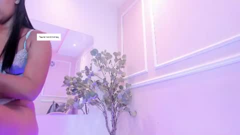 Snapshot of maia_lion chatting on 11, 7, 2026 Maia online show from 11, 7, 2026